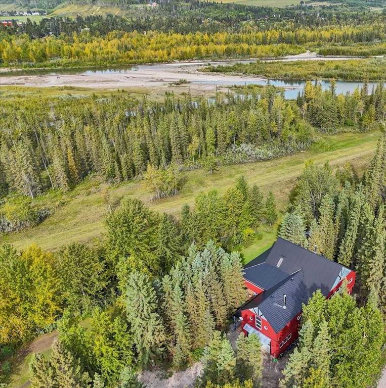 Fifth View of 224 7 Street NE, NONE, Sundre, Alberta, T0M1X0