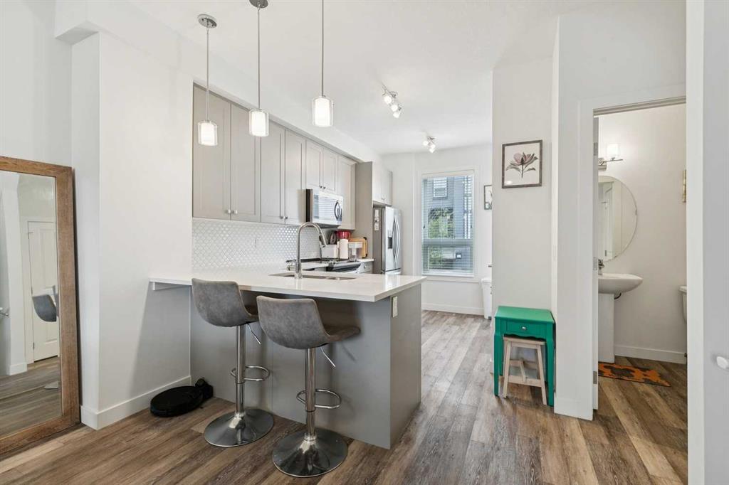 Fourth View of 108, 11 Evanscrest Mews NW, Evanston, Calgary, Alberta, T3P 0Y1