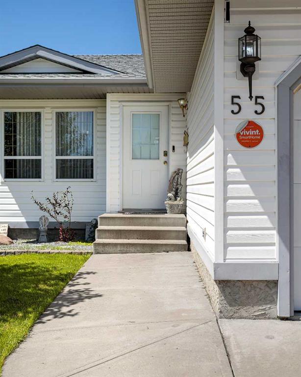 Fourth View of 55 Edgewood Drive , Century Meadows, Camrose, Alberta, T4V 4Z3