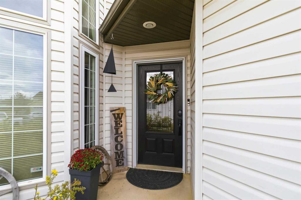 Fifth View of 124 DICKEY Bay , Timberlea, Fort McMurray, Alberta, T9K 2N3