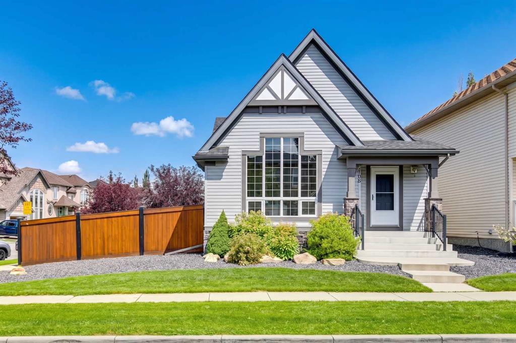 108 Elgin Manor SE, A2344569, Alberta,