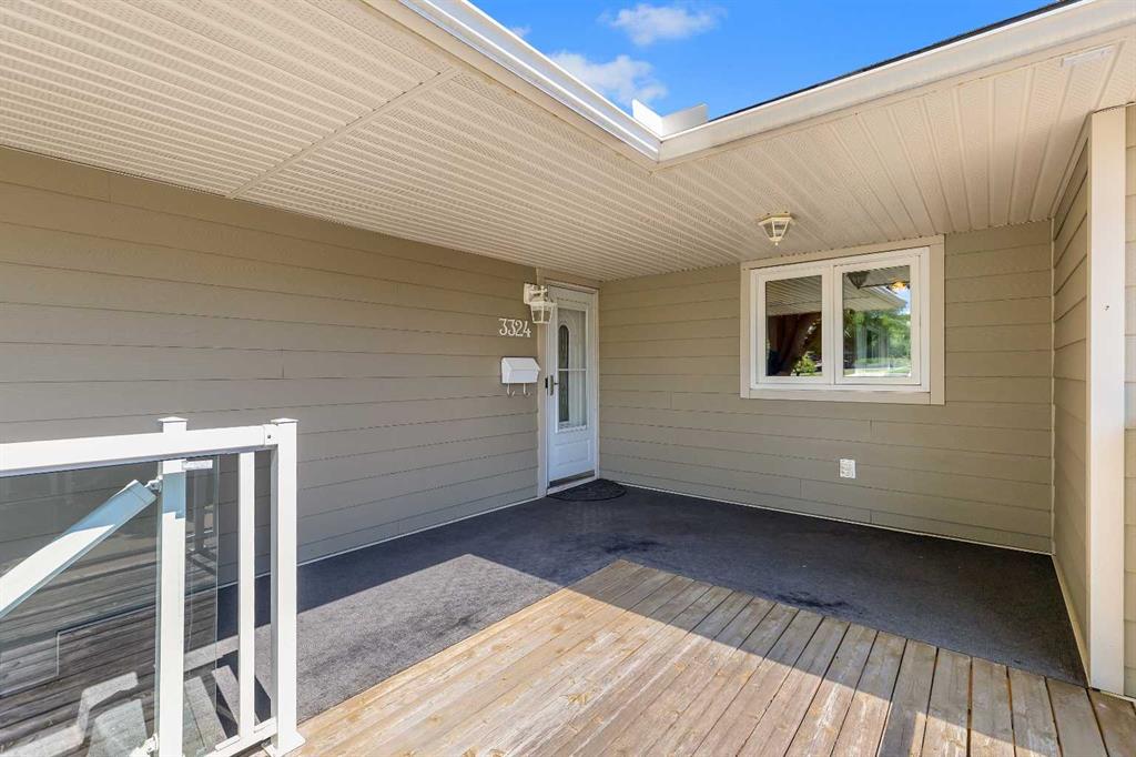 Third View of 3324 Morley Crescent NW, Charleswood, Calgary, Alberta, T2M 4K9