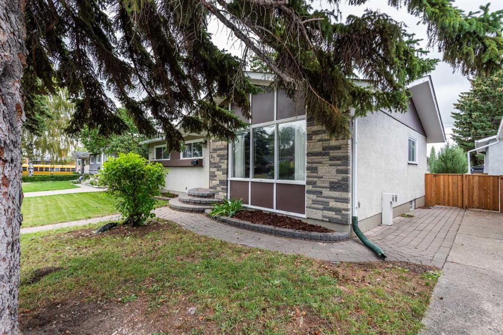 Second View of 23 Arbour Crescent SE, Acadia, Calgary, Alberta, T2J 0X5