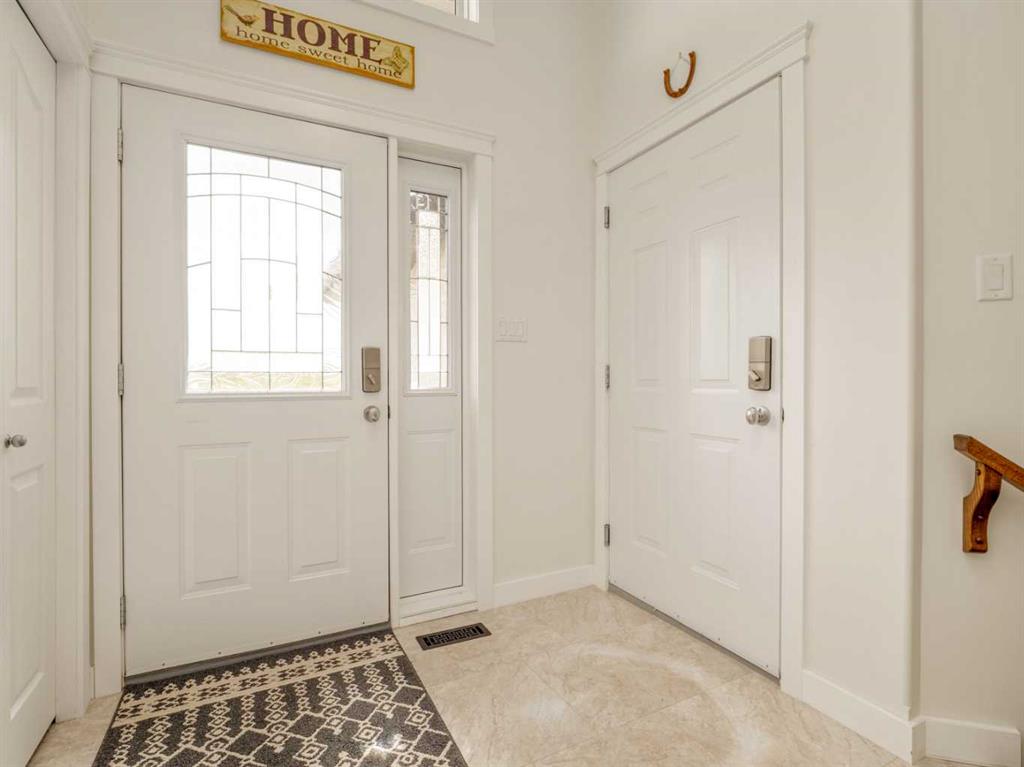 Fifth View of 1012 25 Avenue , NONE, Coaldale, Alberta, T1M 1N4