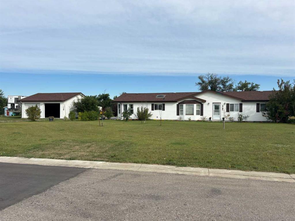 109 5 ave  , A2344663, Alberta,