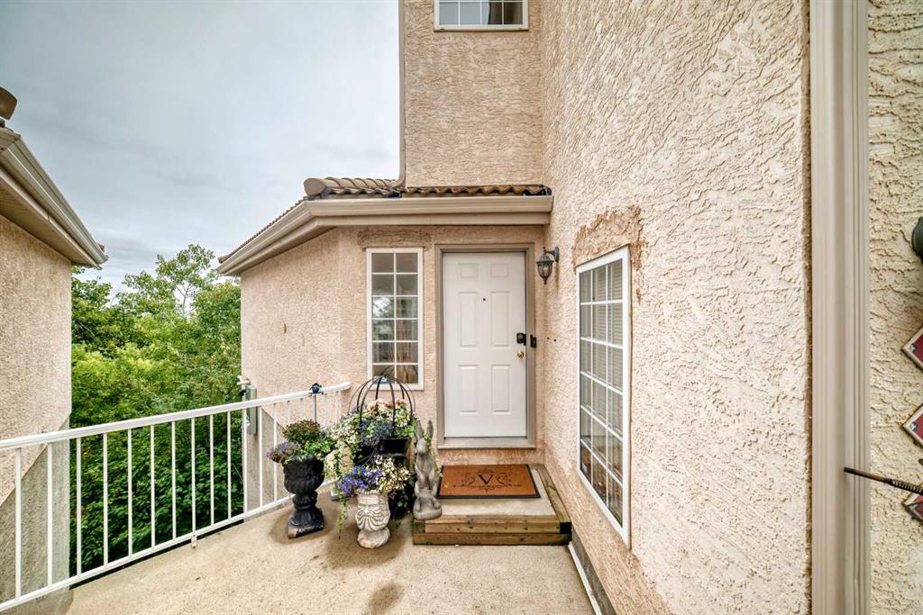 Third View of 905 Patterson View SW, Patterson, Calgary, Alberta, T3H 3J9