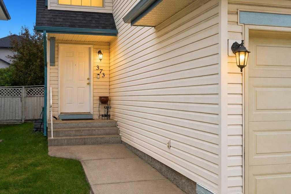 Third View of 373 Bridlewood Avenue SW, Bridlewood, Calgary, Alberta, T2Y 4H5