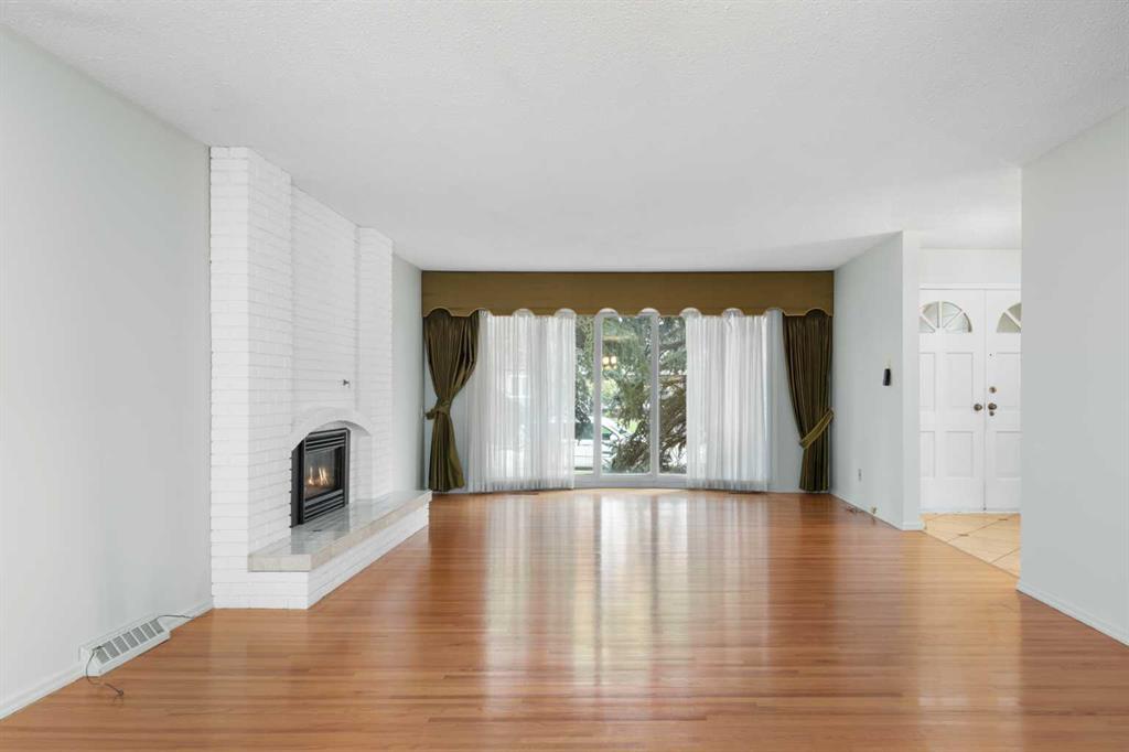 Fifth View of 508 Willow Brook Drive SE, Willow Park, Calgary, Alberta, T2J 1N7