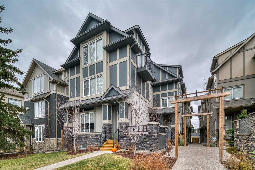3, 2428 30 Street SW, A2344850, Alberta,