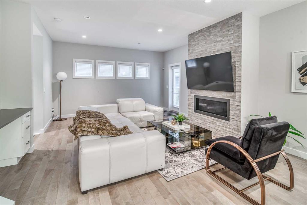 Fourth View of 3, 2428 30 Street SW, Killarney/Glengarry, Calgary, Alberta, T3E 2M1