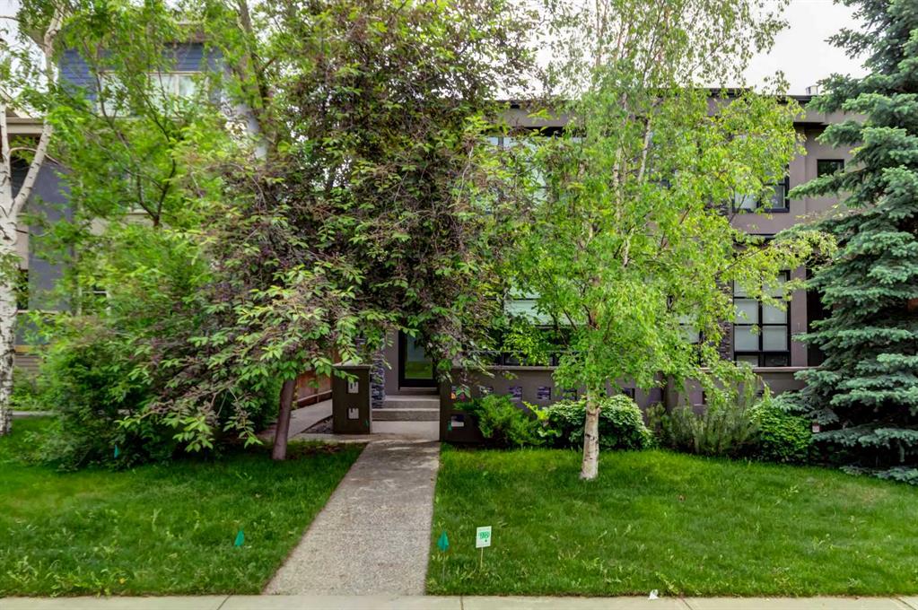 2, 1934 36 Street SW, A2344881, Alberta,