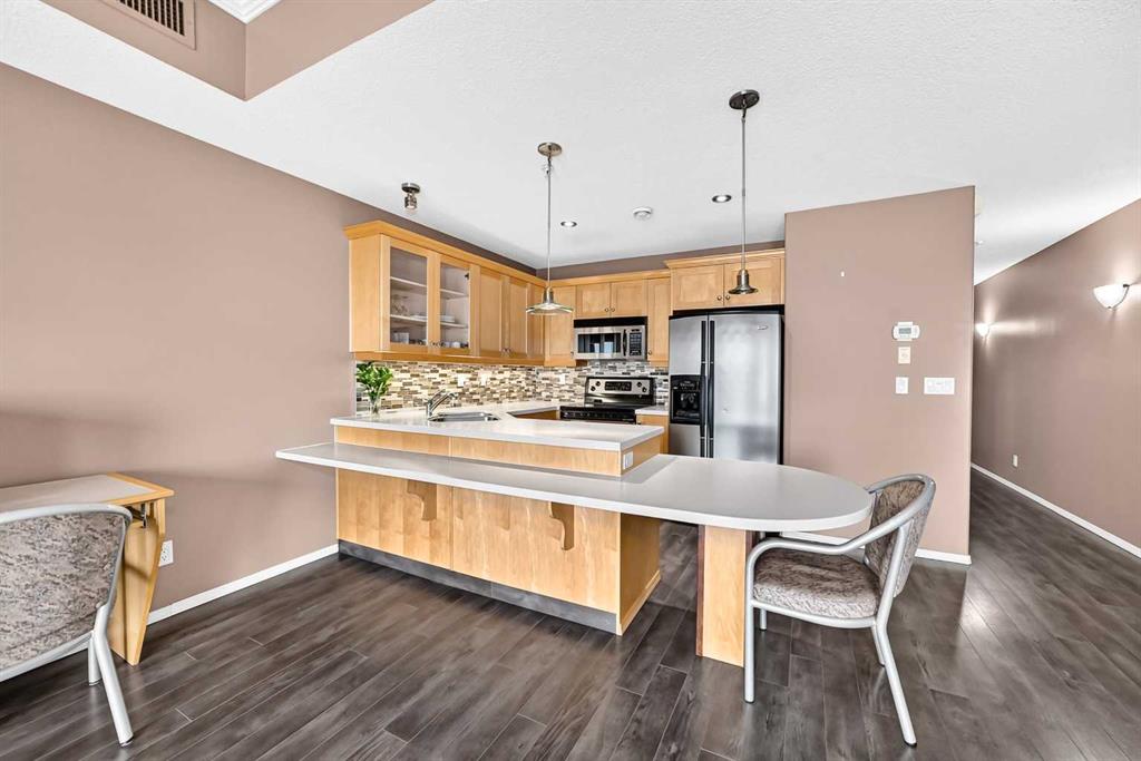 Fifth View of 508, 5100 Lakeshore Drive , Downtown, Sylvan Lake, Alberta, T4S 2L7