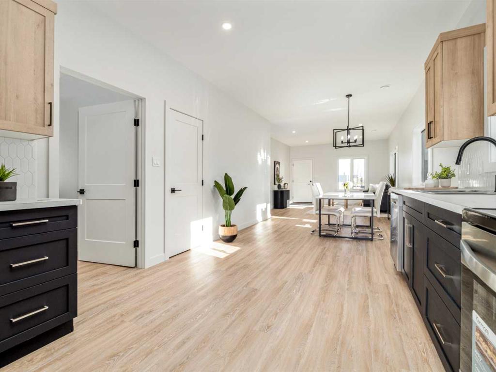 Third View of 7038 48 Street , NONE, Taber, Alberta, T1G 0G7