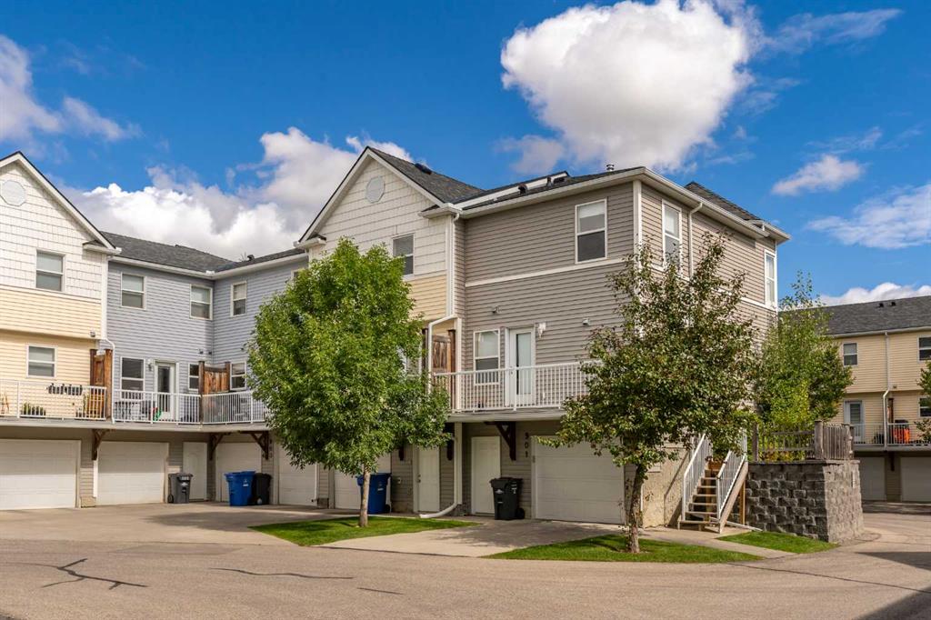 Third View of 902 Prairie Sound Circle NW, Highwood Village, High River, Alberta, T1V 2A4