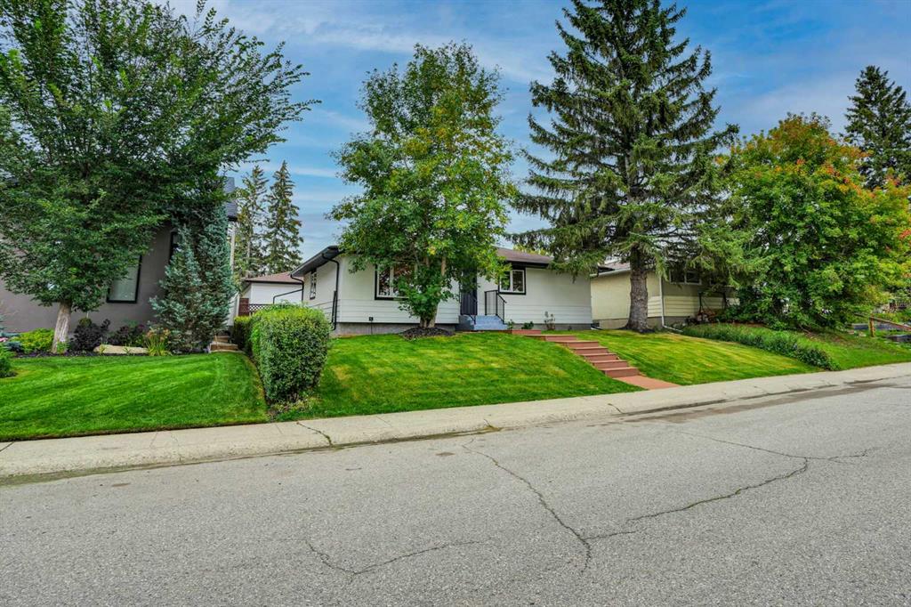 Fifth View of 100 Fairview Drive SE, Fairview, Calgary, Alberta, T2H 1B1