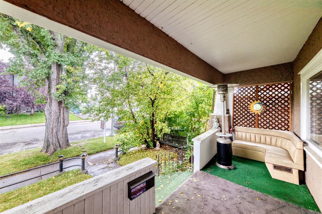 Third View of 466 22 Avenue NW, Mount Pleasant, Calgary, Alberta, T2M 1N3