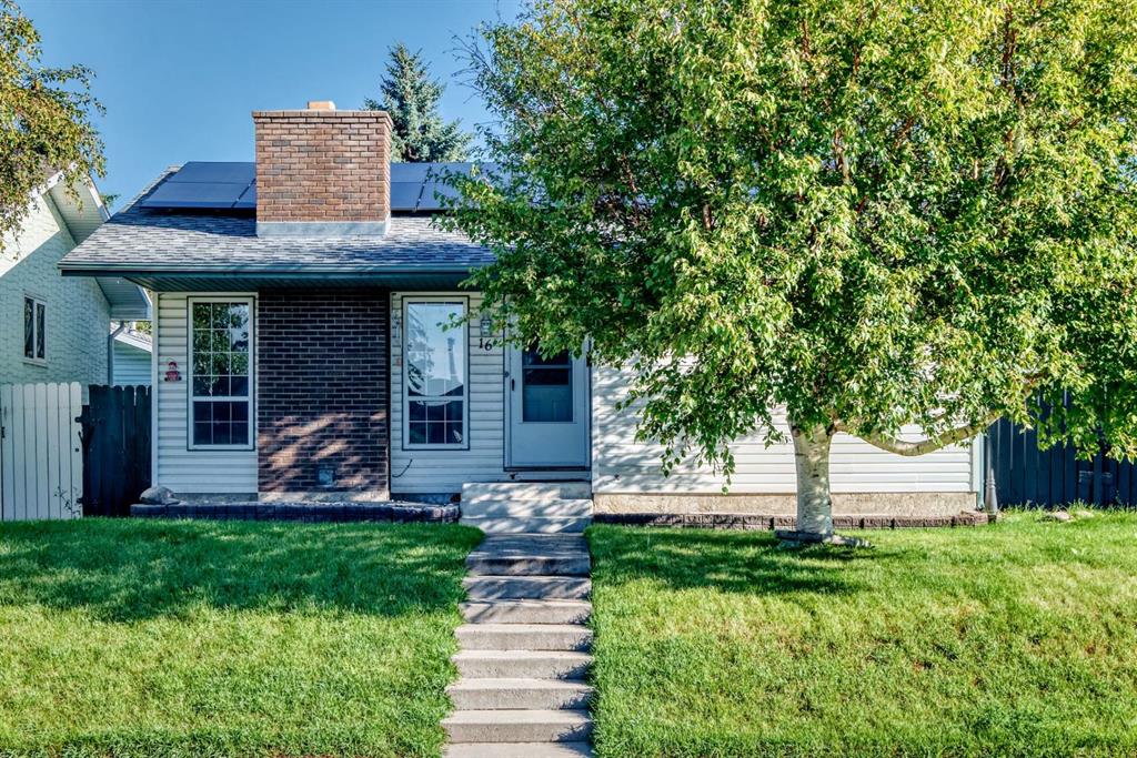 16 Dovely Way SE, A2344963, Alberta,