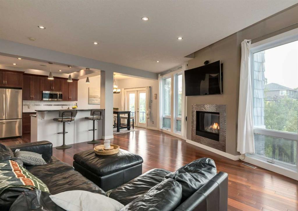 Third View of 237 Luxstone Green SW, Luxstone, Airdrie, Alberta, T4B 3B5