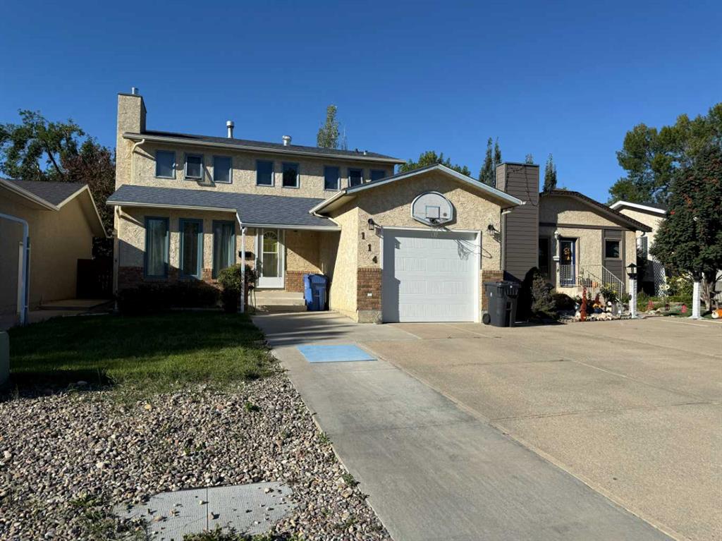 114 Red crow Boulevard W, A2344987, Alberta,