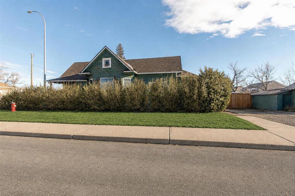 2424 4 Avenue , A2344997, Alberta,