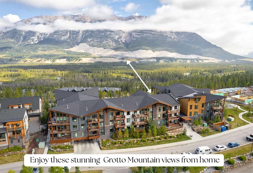 114, 106 Stewart Creek Rise , A2345033, Alberta,