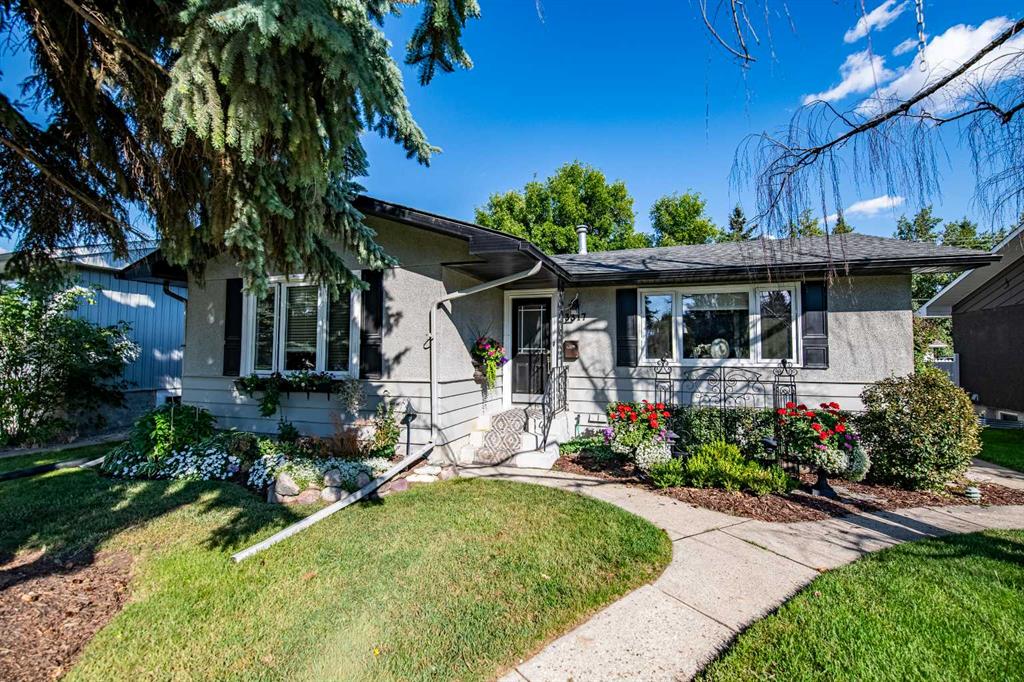 3317 44A Avenue , A2345038, Alberta,