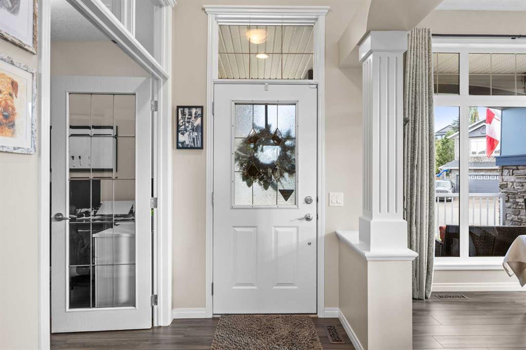 Fifth View of 16 Royal oak Heights NW, Royal Oak, Calgary, Alberta, T3G 5L8