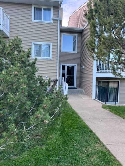 208, 49 Bennett Street , A2345081, Alberta,