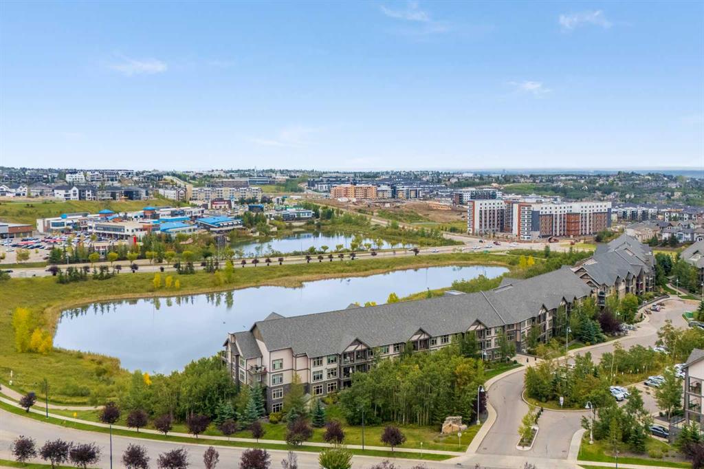 107, 45 Aspenmont Heights SW, A2345097, Alberta,