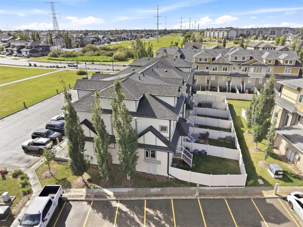 Fifth View of 909, 339 Viscount Drive , Vanier Woods, Red Deer, Alberta, T4R 0S2