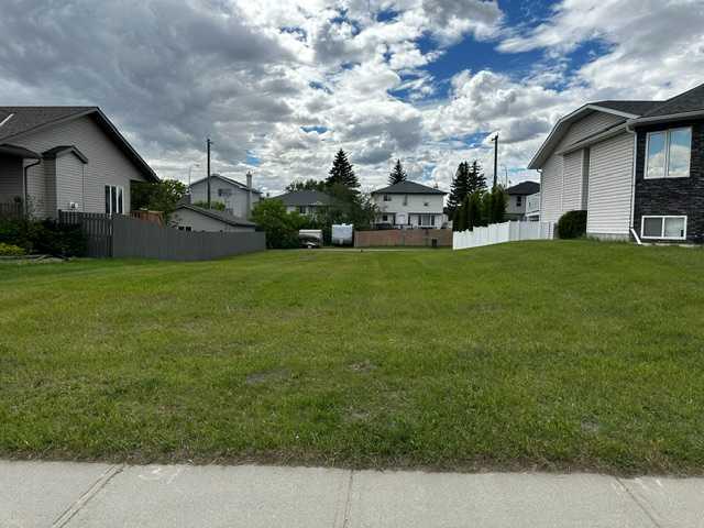 336 Parkview Estates , A2345142, Alberta,
