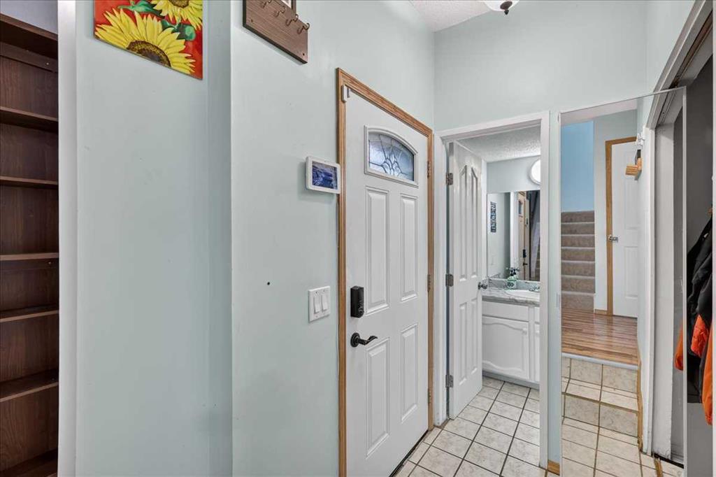 Fifth View of 120 Aboyne Place NE, Abbeydale, Calgary, Alberta, T2A 5Z1