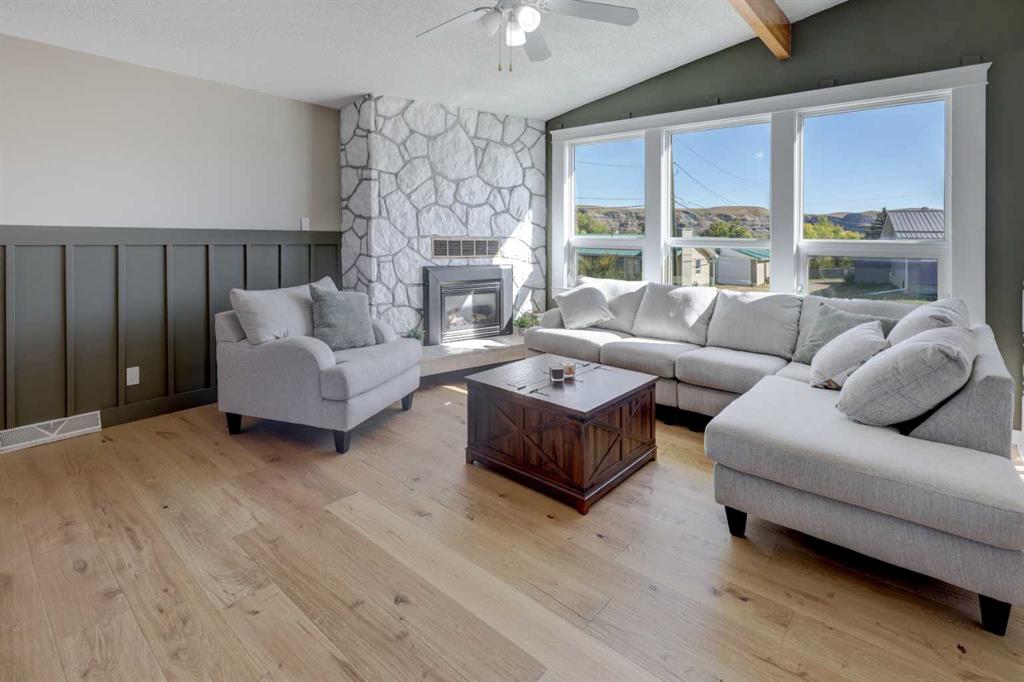 3 Spruce Drive , A2345206, Alberta,