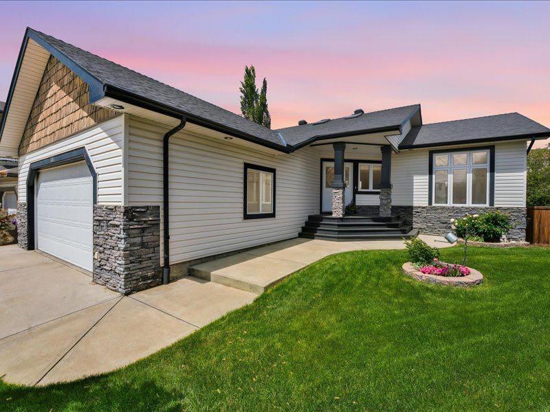 Second View of 147 Cove Place , The Cove, Chestermere, Alberta, t1x1j6