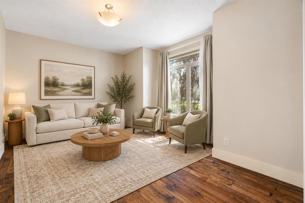 Third View of 448 25 Avenue NW, Mount Pleasant, Calgary, Alberta, T2M 2A7