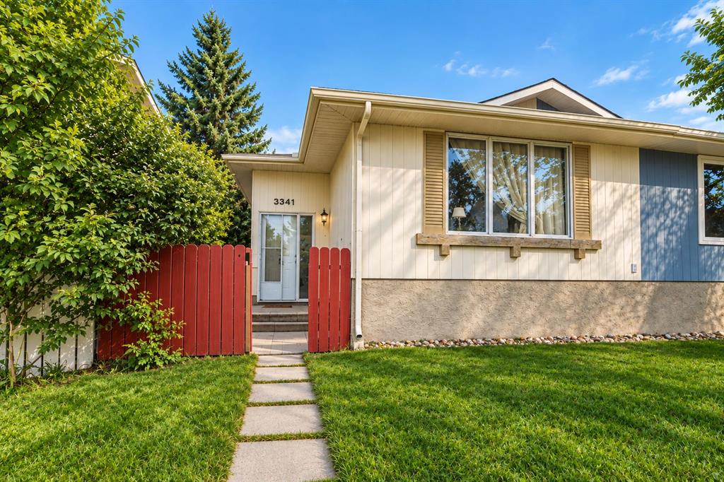 MLS® listing #115757786 for sale located at 3341 Doverthorn Road SE
