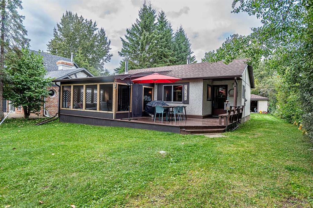 11 Lakeshore Drive , A2345341, Alberta,