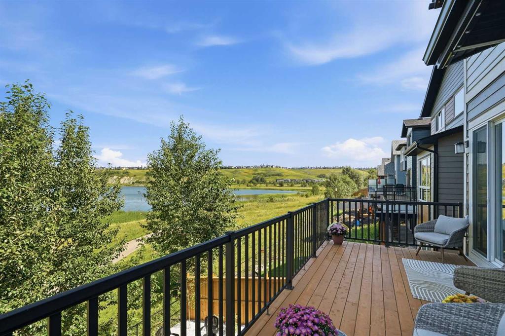 Fourth View of 129 Wolf Hollow Villas SE, Wolf Willow, Calgary, Alberta, T2X5K1
