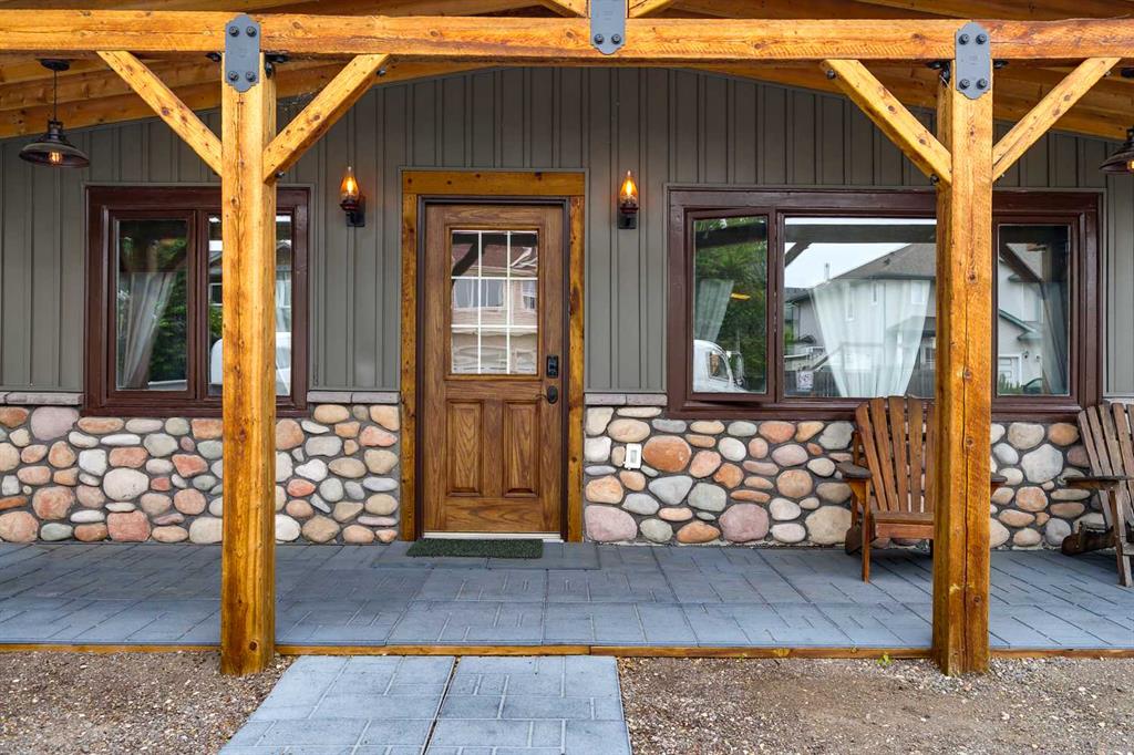 Third View of 5025 47 Street , Cottage Area, Sylvan Lake, Alberta, T4S 1C5