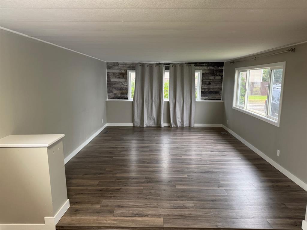 Third View of 11918 98 Street , Crystal Ridge, Grande Prairie, Alberta, T8V 5H2