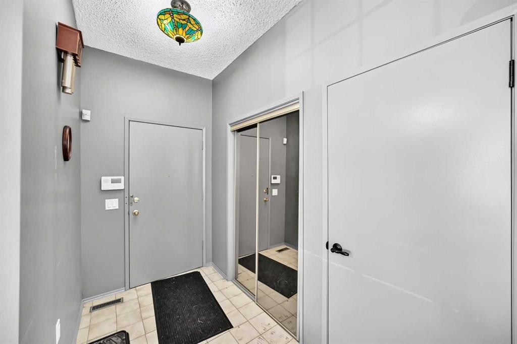 Fifth View of 15 Maidstone Place NE, Marlborough Park, Calgary, Alberta, T2A 4B2