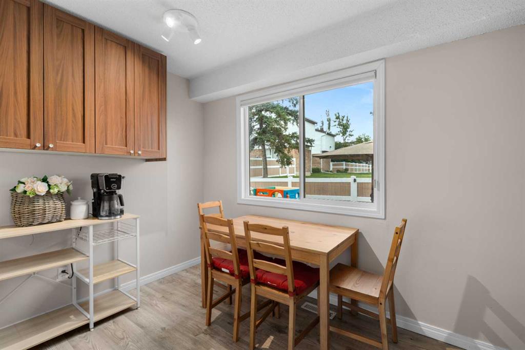 Fourth View of 113, 5103 35 Avenue SW, Glenbrook, Calgary, Alberta, T3E 6L9