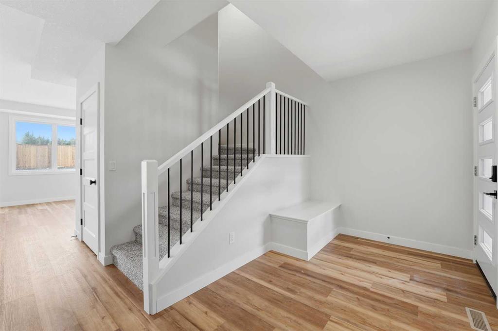 Fourth View of 117 Crestview Boulevard , Crestview, Sylvan Lake, Alberta, T4S0V8