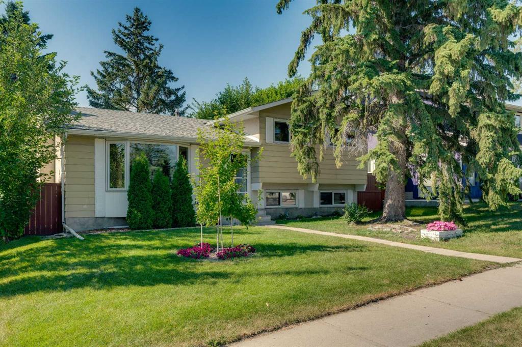 Main View of 335 Queensland Drive SE, Queensland, Calgary, Alberta, T2J 3R6