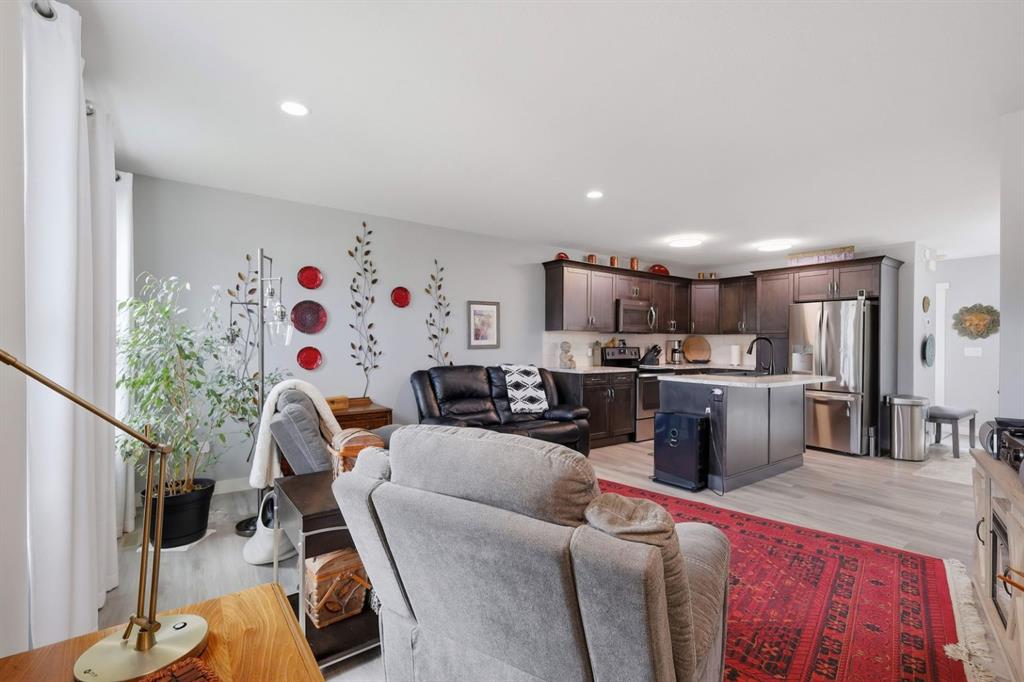 Fourth View of 14 Hawthorn Place , Hampton Pointe, Sylvan Lake, Alberta, T4S 0R8