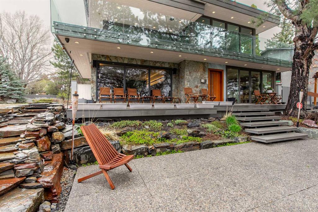 2825 Parkside Drive S, A2345684, Alberta,
