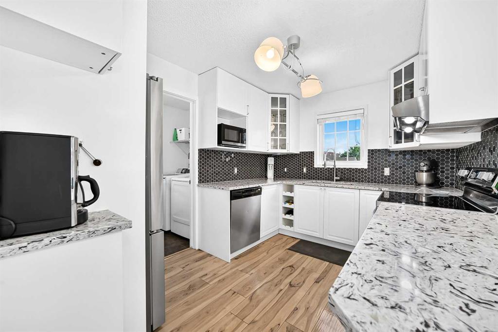 Fourth View of 2906, 7171 Coach Hill Road SW, Coach Hill, Calgary, Alberta, T3H 3R7