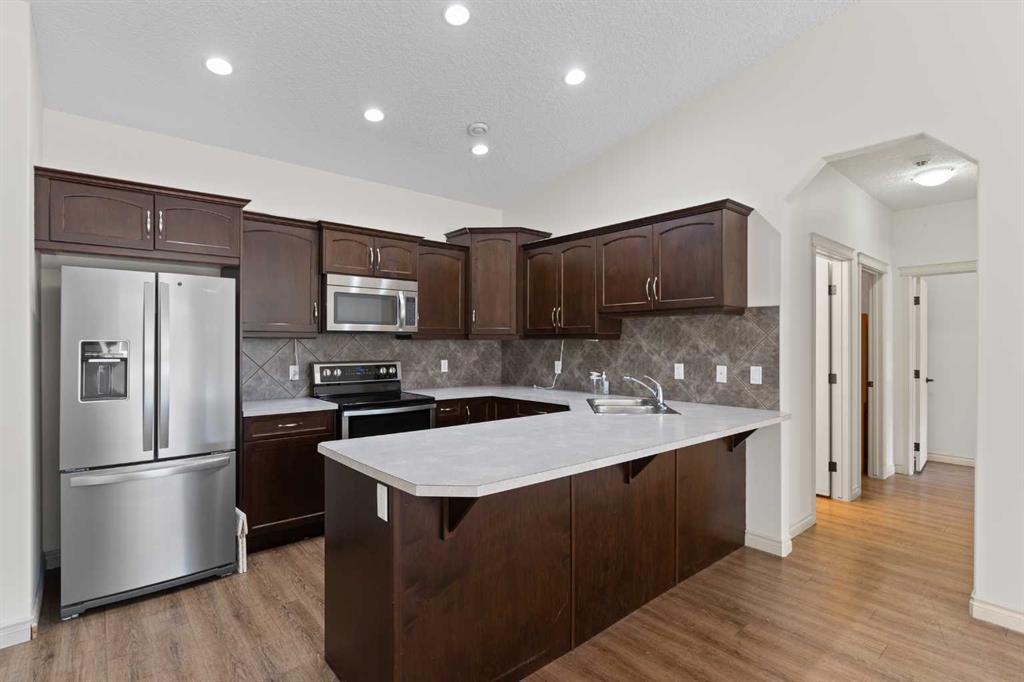 Fourth View of 405 Sunvale Crescent NE, Sunrise Meadows, High River, Alberta, T1V 0E8