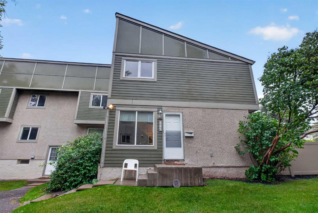 442, 406 Blackthorn Road NE, A2345753, Alberta,