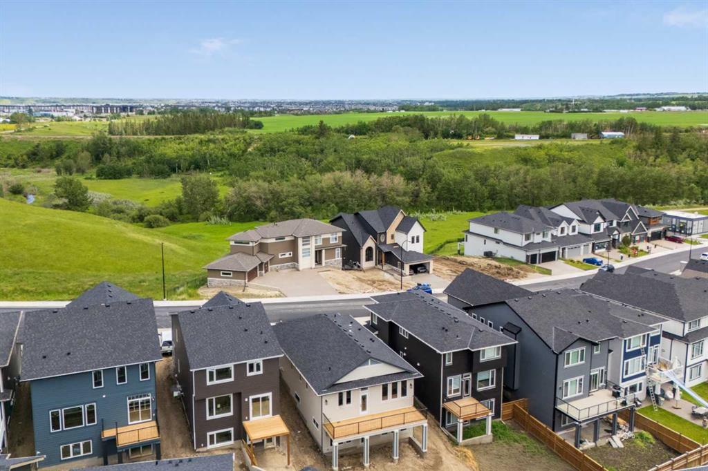 101 Creekstone Hill SW, A2345811, Alberta,